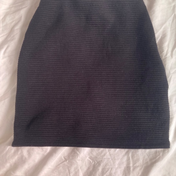 Mini skirt - Picture 2 of 3